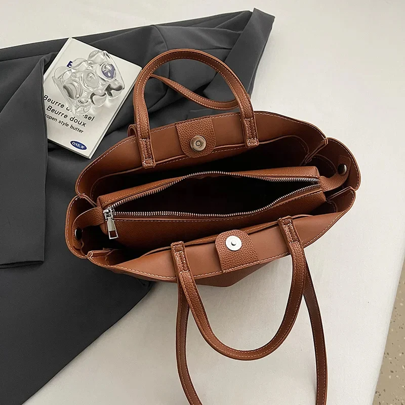 The Lisbon Bag - Image 4